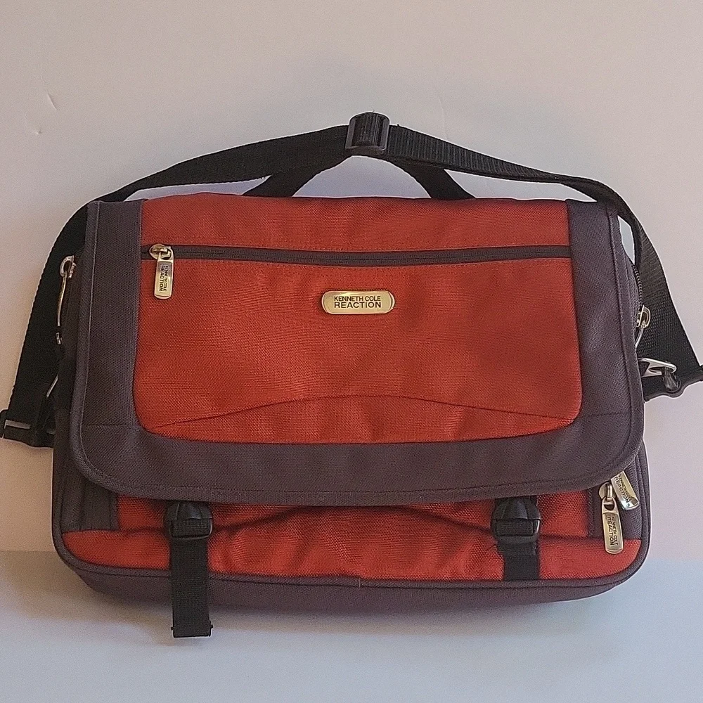 Kenneth Cole Reaction Carry On Trave Office Briefcase Business Bag